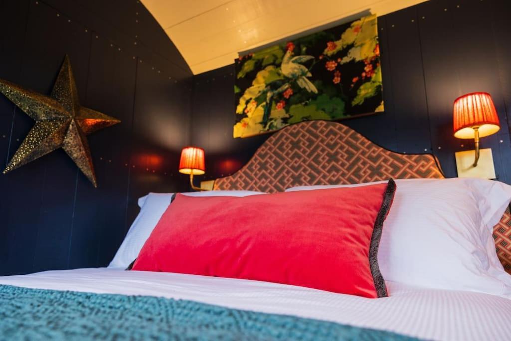 Toadland Shepherd Huts Durham Extérieur photo